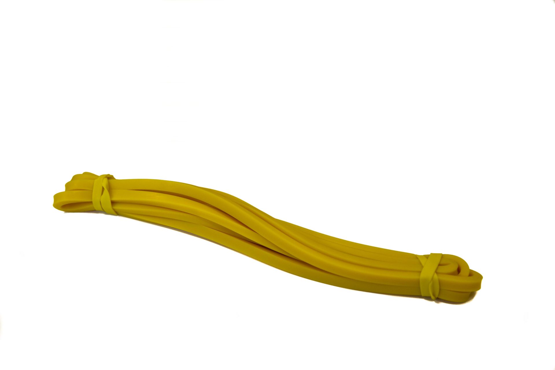 Banda elastica de cauciuc REA Tape pentru exercitii, antrenament, forta, coordonare, mobilitate, galben rezistenta 3-7kg